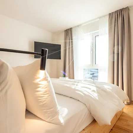 Stuub Saig Apartment *